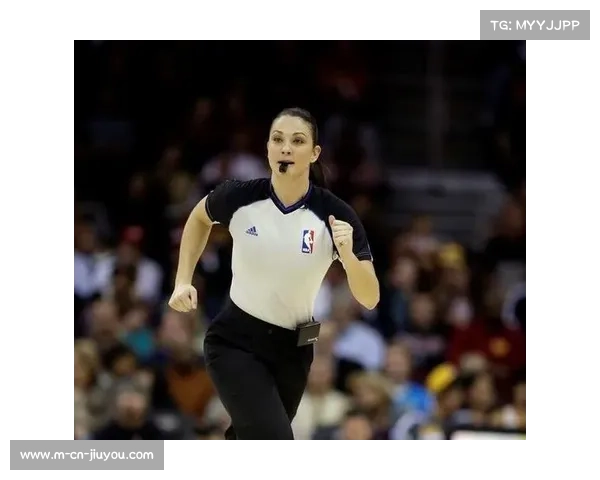 五大核心人物携手哈蒙教练四年三冠传奇共谱篮球辉煌