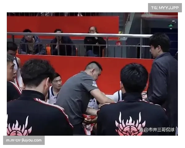 山东新援琼斯首秀表现平平 篮板优势难掩全队命中率不足四成